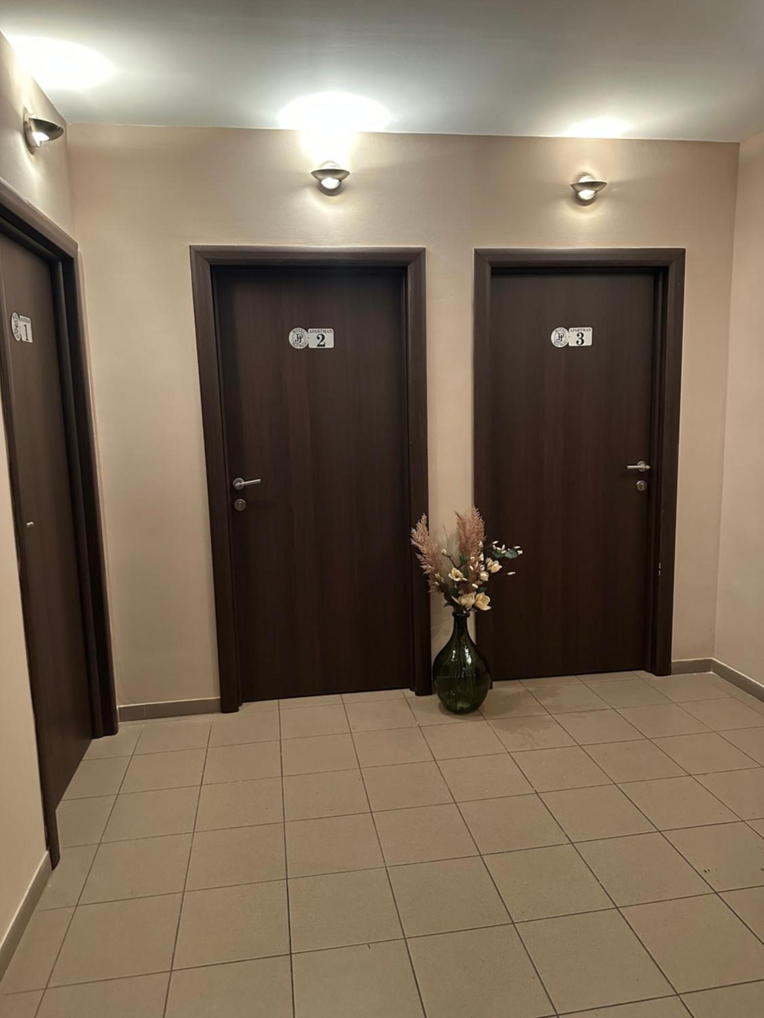 Jp Motel Mali Pariz Bor Eksteriør bilde